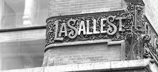 La salle Street Sign